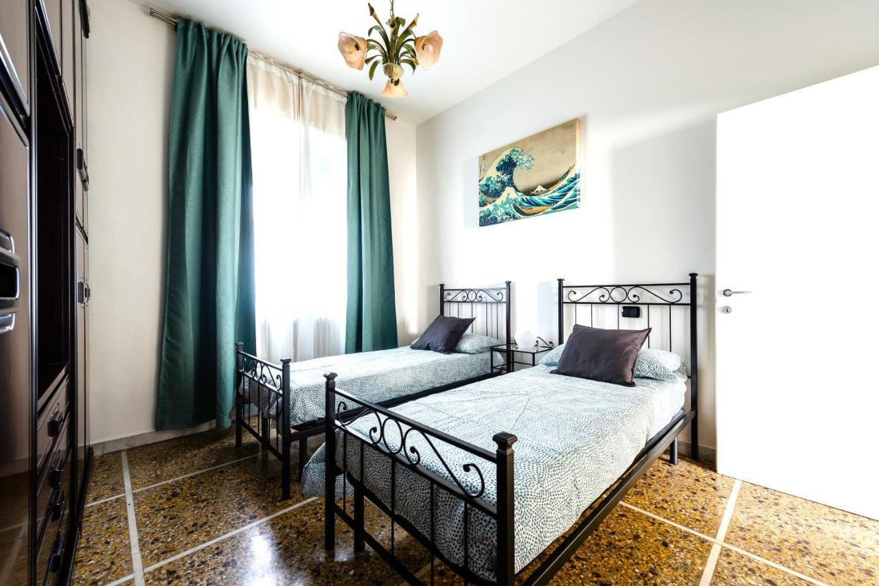 Hostly - The Urban Garden House - 3 Bedrooms, Garden, Great Location! Піза Екстер'єр фото