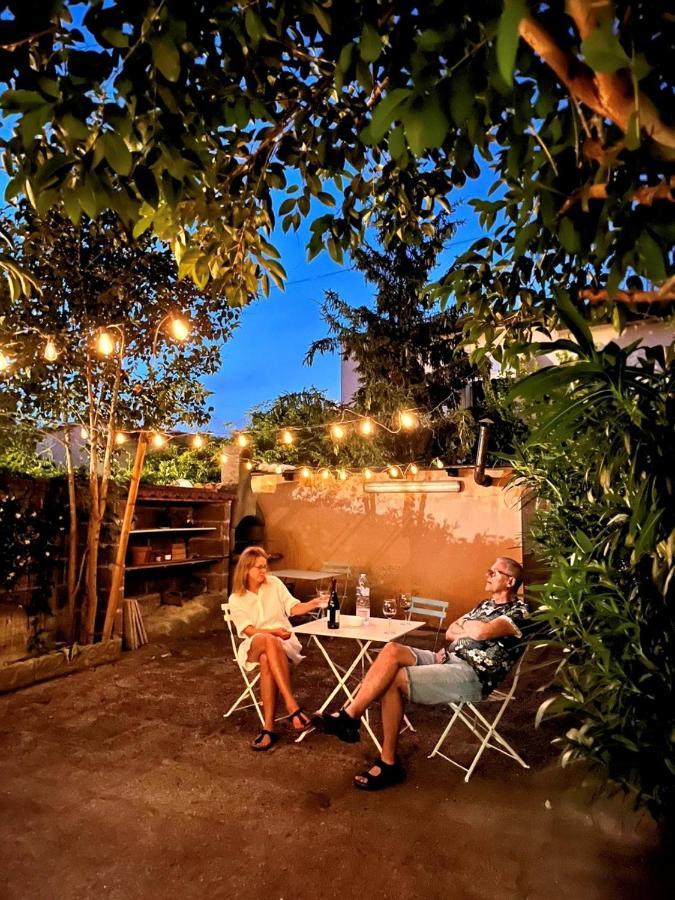 Hostly - The Urban Garden House - 3 Bedrooms, Garden, Great Location! Піза Екстер'єр фото
